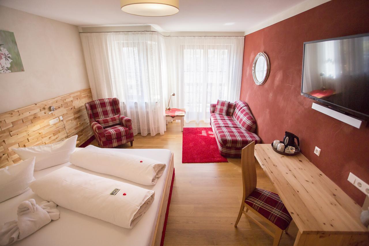 Hotel Herrmann มึนซิงเงน ภายนอก รูปภาพ