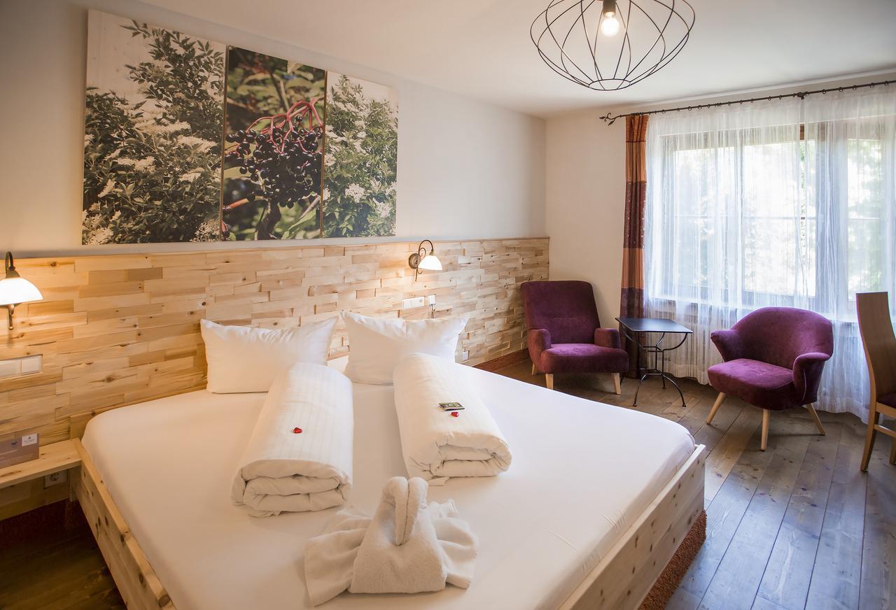 Hotel Herrmann มึนซิงเงน ภายนอก รูปภาพ